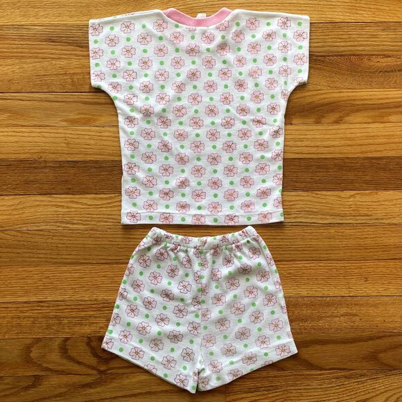 VINTAGE 90s Disney- Bundle of Two 4T Short Sleeve/Shorts Outfits - Picture 8 of 16